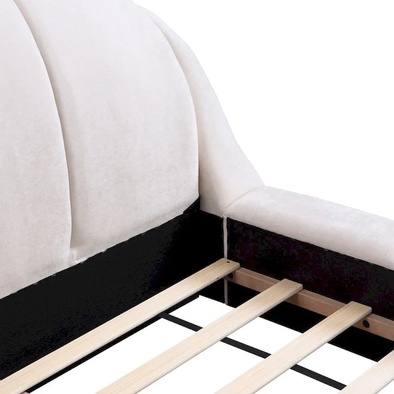 Christopher Knight Home - Letto imbottito Alexander King con testiera a conchiglia e struttura in legno massello