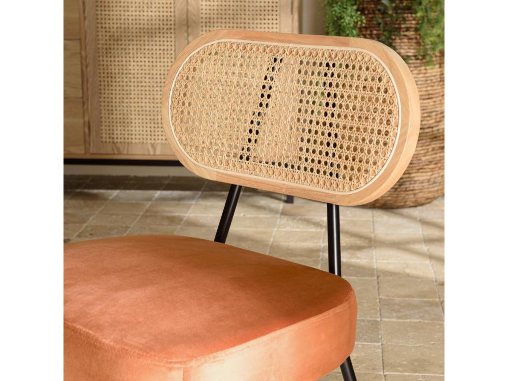 Poltrona in velluto nero