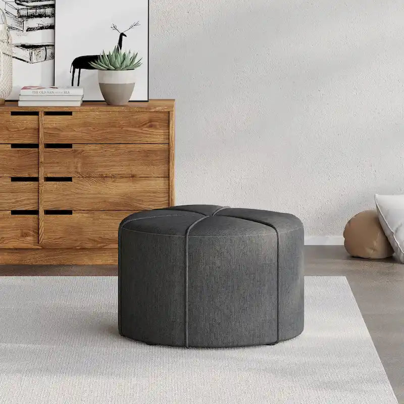 Pouf rotondo imbottito Birdsong di Christopher Knight Home