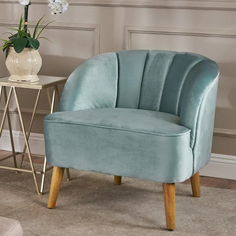 Poltrona club Amaia Modern Velvet di Christopher Knight Home