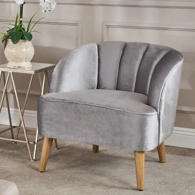 Poltrona club Amaia Modern Velvet di Christopher Knight Home