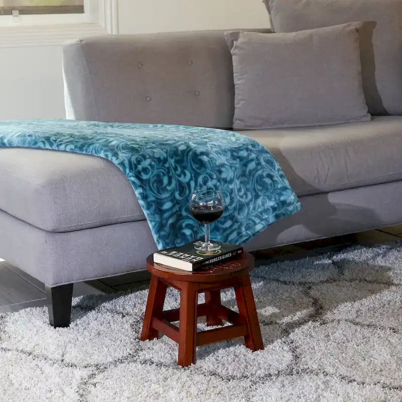 Sgabello in legno intagliato Fairplay di DTY Indoor Living