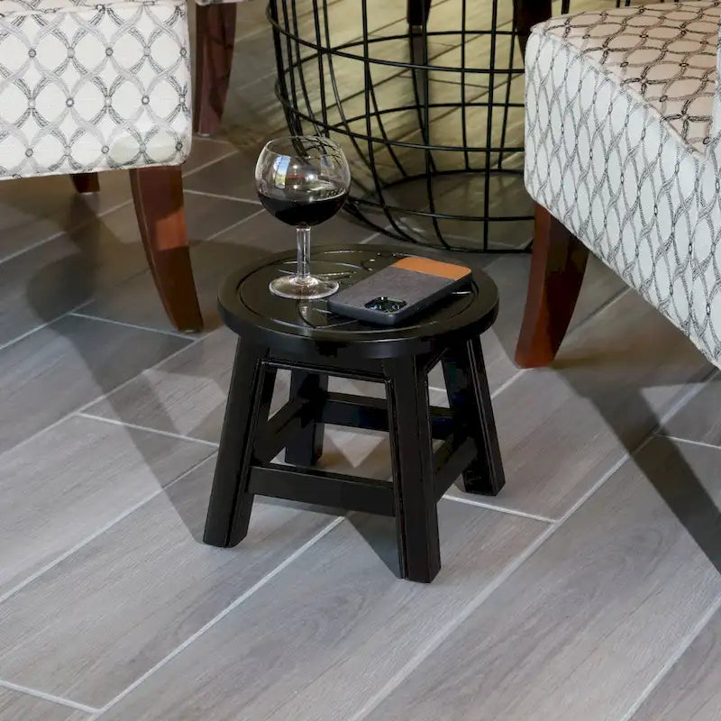 Sgabello in legno intagliato Fairplay di DTY Indoor Living