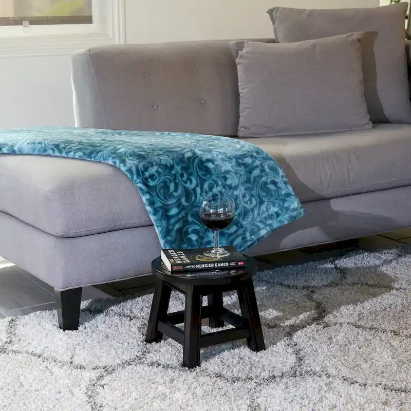 Sgabello in legno intagliato Fairplay di DTY Indoor Living