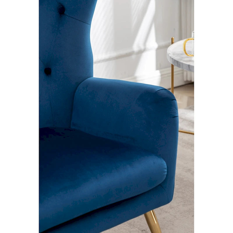 Poltrona con schienale ad ala trapuntato e bottoni in velluto Sovarol di Roundhill Furniture