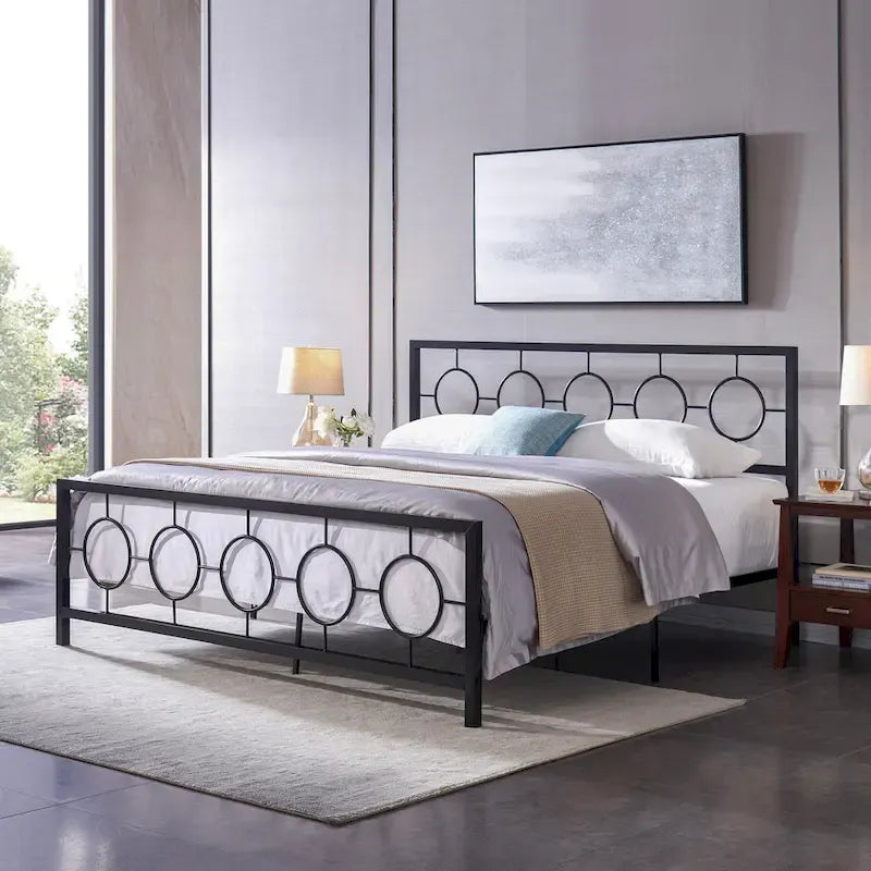 Letto matrimoniale moderno Francoise in ferro di Christopher Knight Home