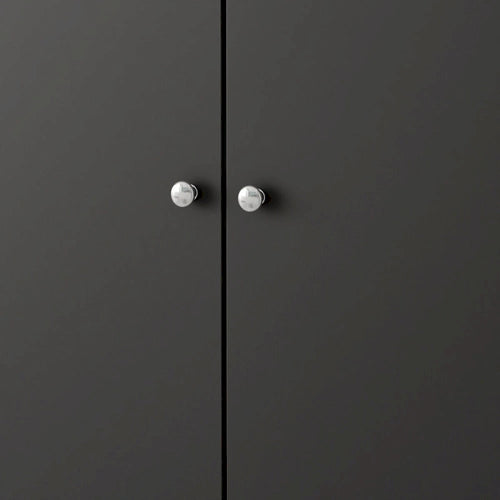 Scarpiera a 2 ante e 9 ruote con ampio spazio di archiviazione