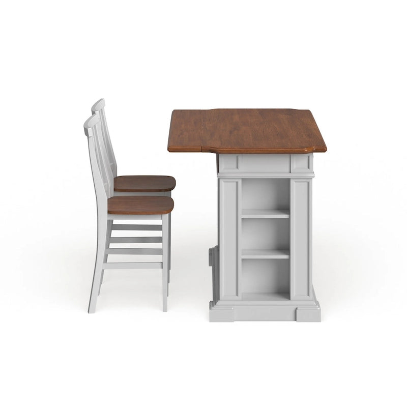 Set da cucina con isola in rovere bianco sporco anticato Americana di Homestyles con due sgabelli da bancone