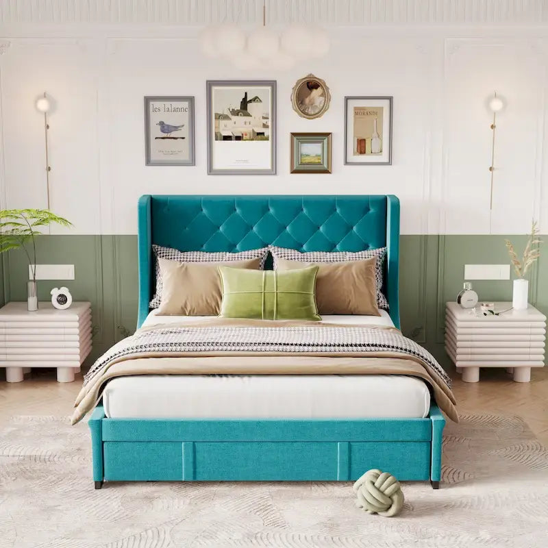 Letto matrimoniale imbottito con testiera Wingback e un grande cassetto