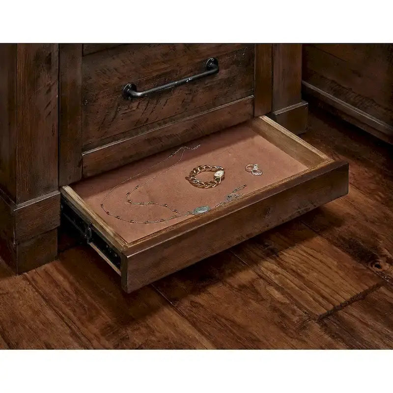 Set da camera da letto con contenitore in legno massello Simply Solid Shelba da 5 pezzi