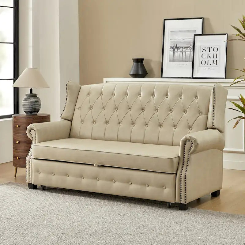 Divano letto in pelle vegana Ruedi Transitional 73.6 con schienale trapuntato e borchie di HULALA HOME