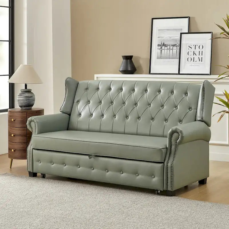 Divano letto in pelle vegana Ruedi Transitional 73.6 con schienale trapuntato e borchie di HULALA HOME