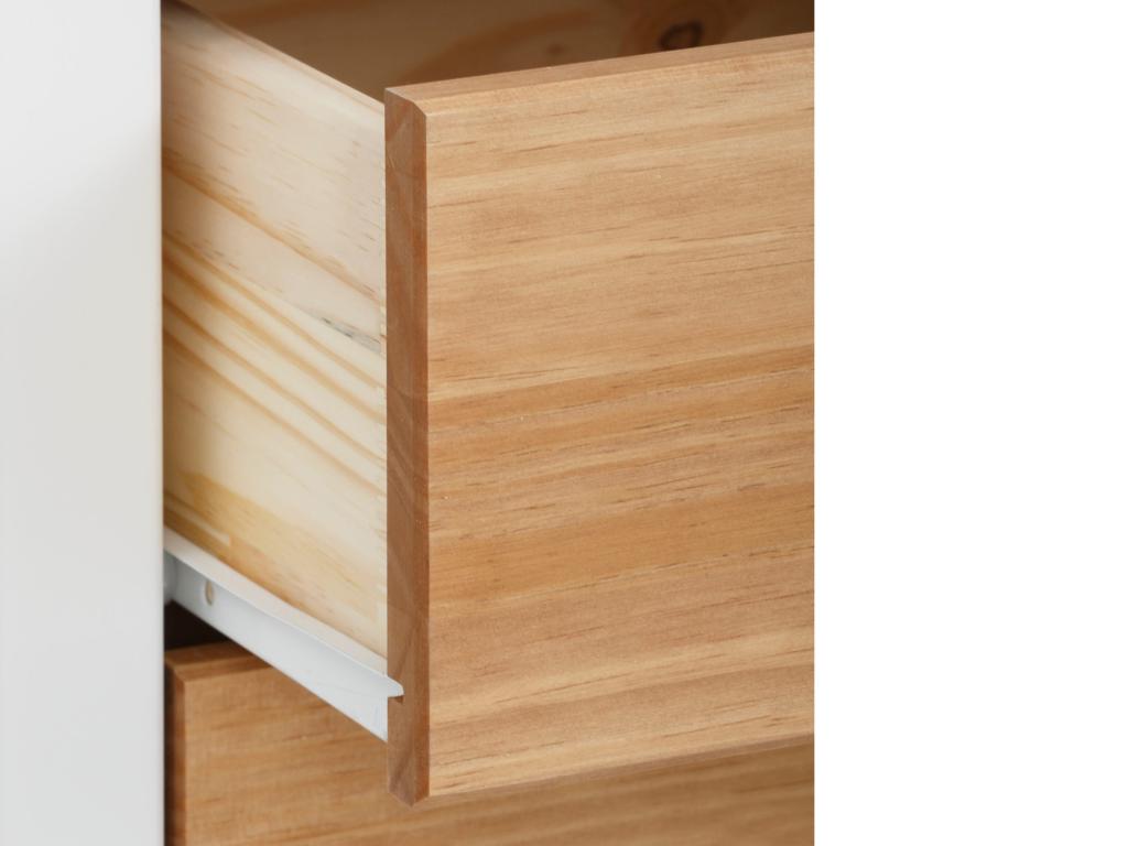 Tavolo in legno di pino bianco